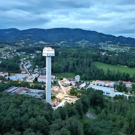 Kristal Lux Aparments With A Balcony Apartamento