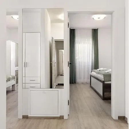 アパート Kristal Lux Aparments With A Balcony *