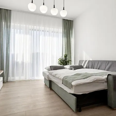 Kristal Lux Aparments With A Balcony Apartamento