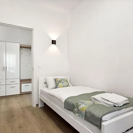 Kristal Lux Aparments With A Balcony アパート *