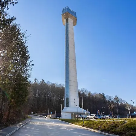 Apartamento Kristal Lux Aparments With A Balcony *