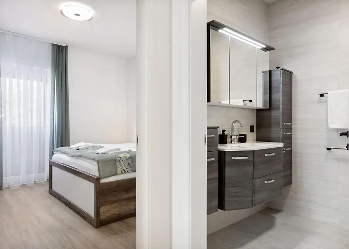 Appartement Kristal Lux Aparments With A Balcony